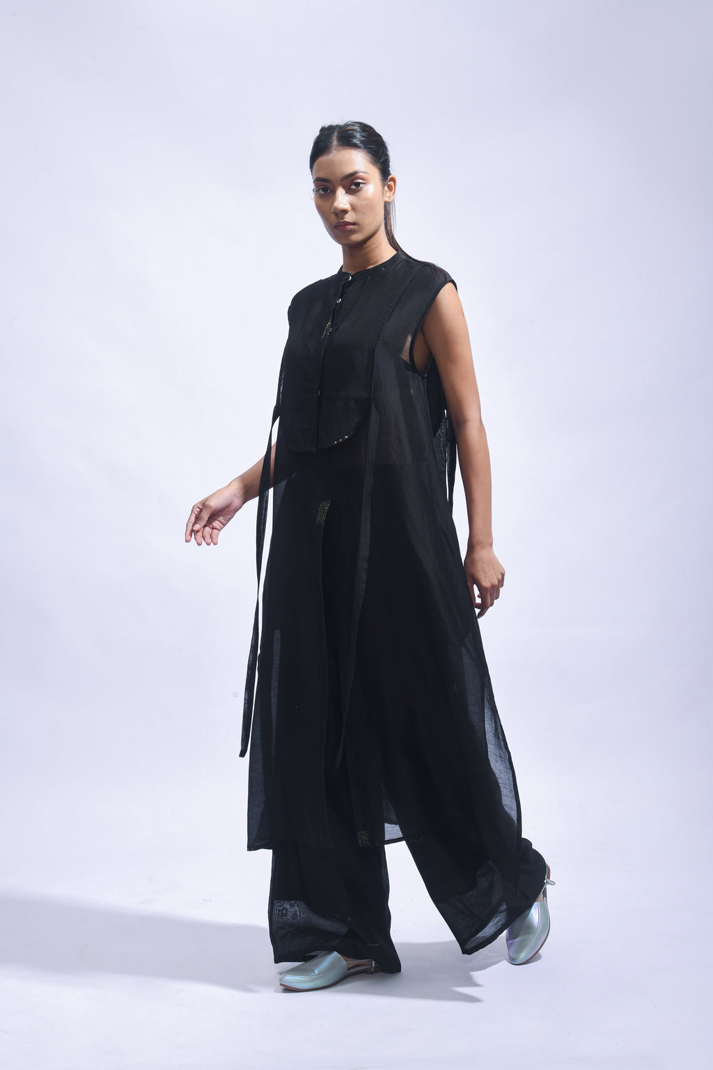 Noir Yoke Chanderi Set