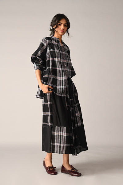 Iwara Oversized Panel Shirt