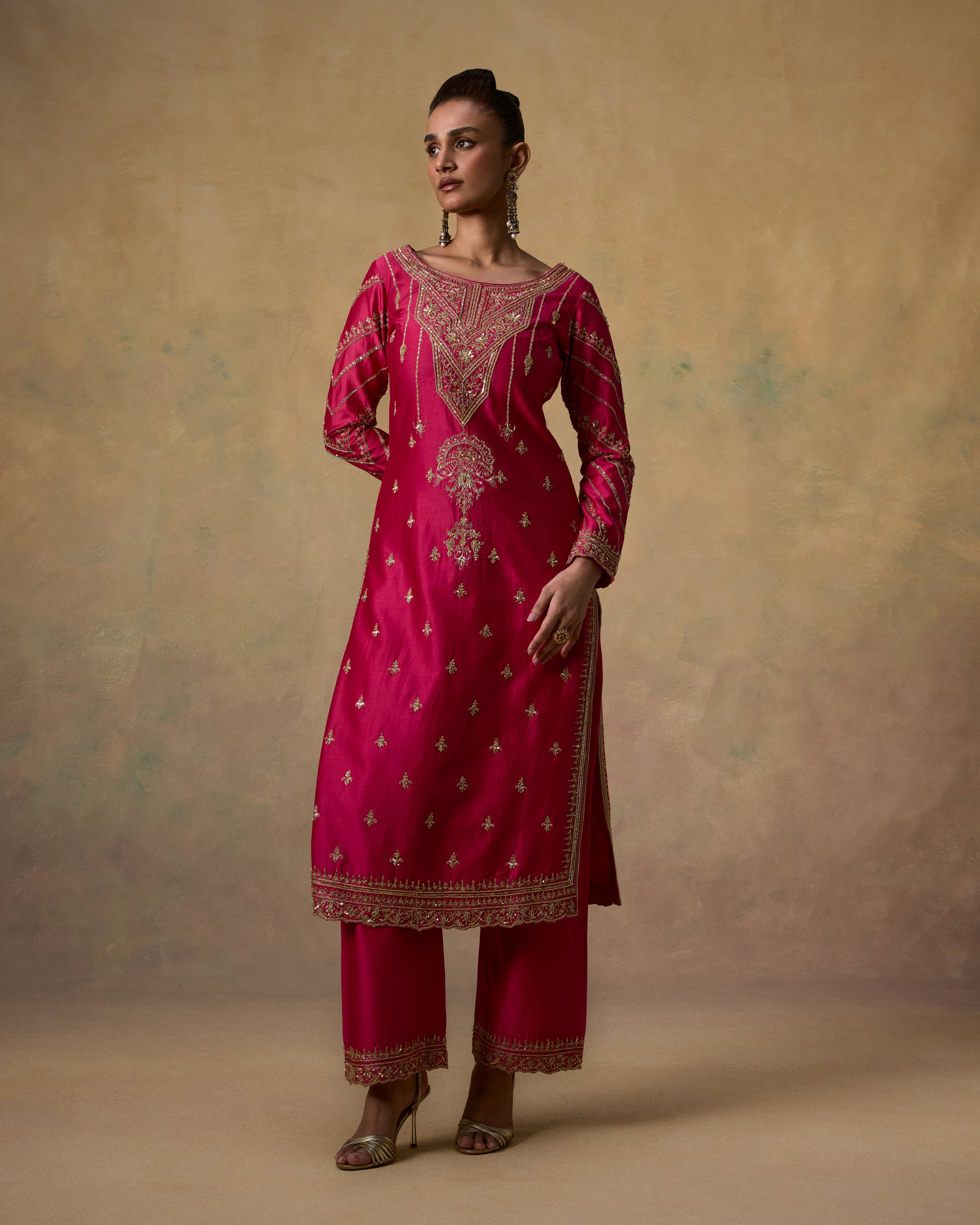 Kavia Kurta Set