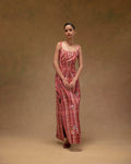 Karrouhat Ahmar Dress
