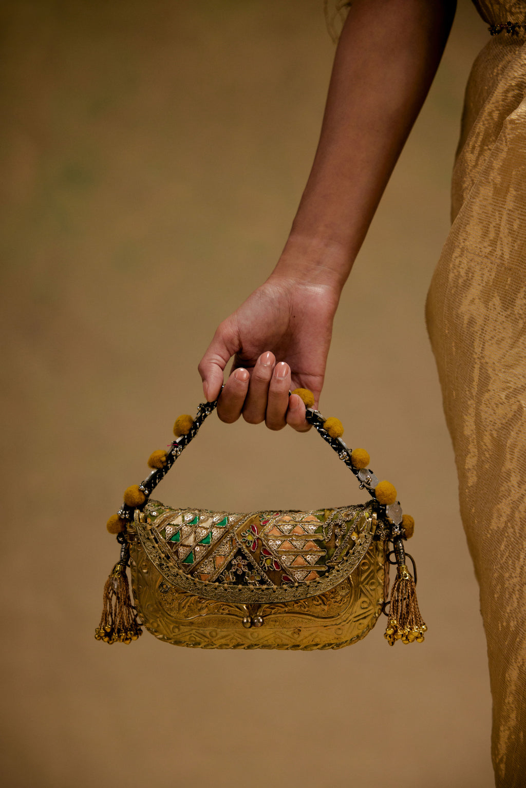 Golden Mosaic Batwa