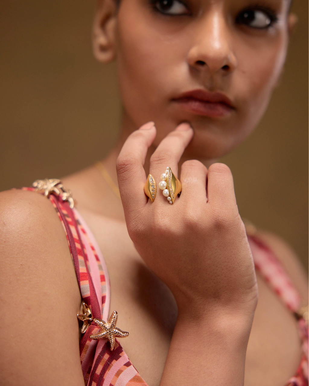 Noira Pearl Ring