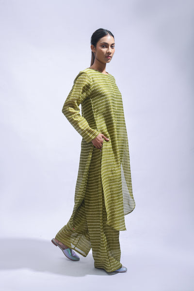 Silk Block Printed Kurta & Pants Set