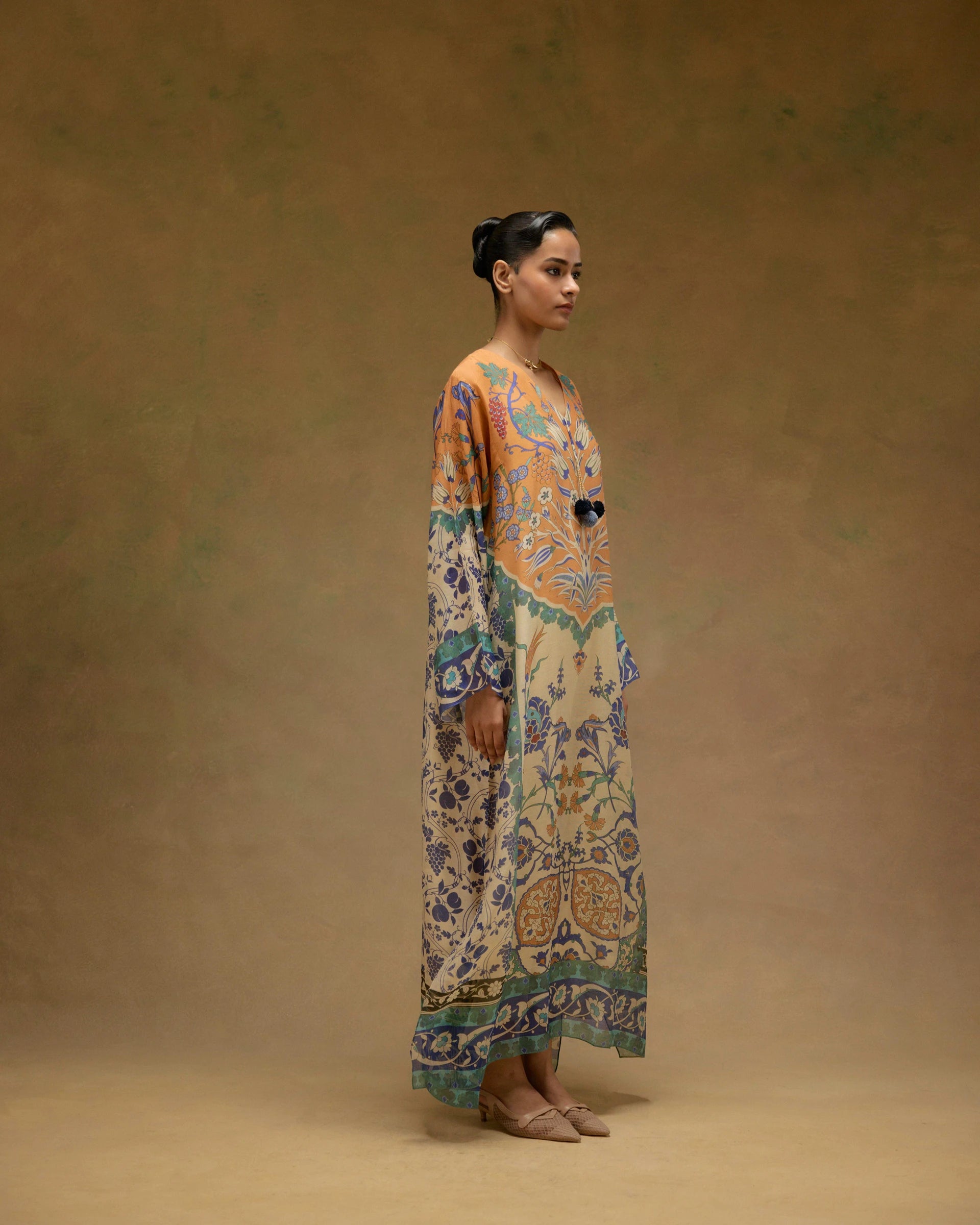 Cyna Kaftan