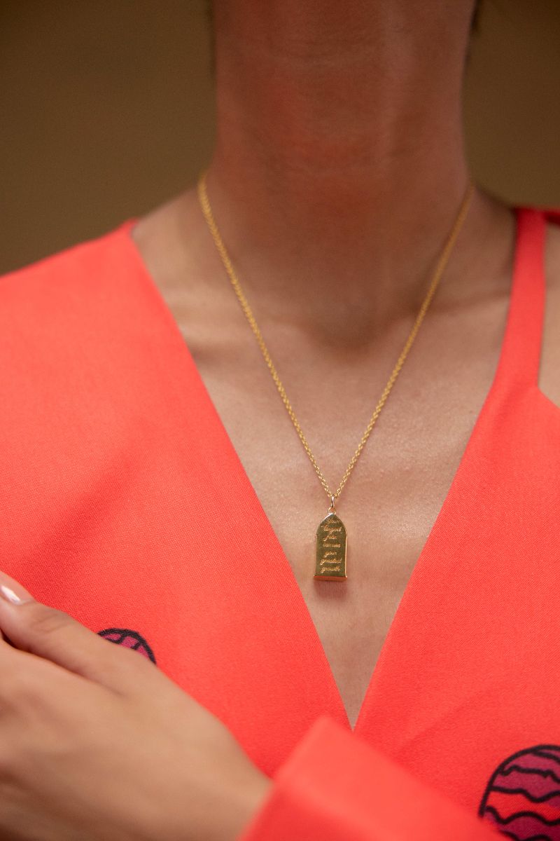Portal Pendant