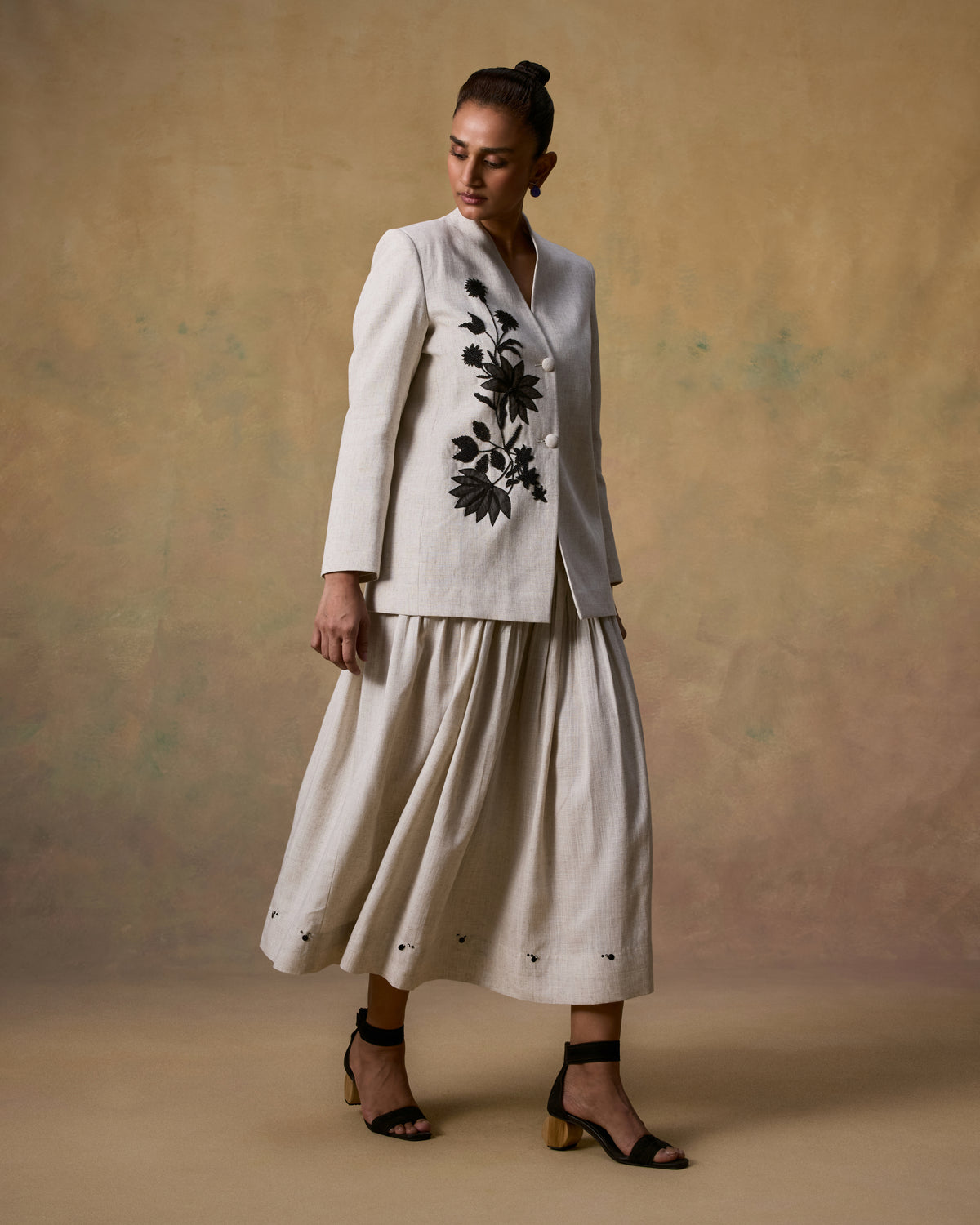 Look 18