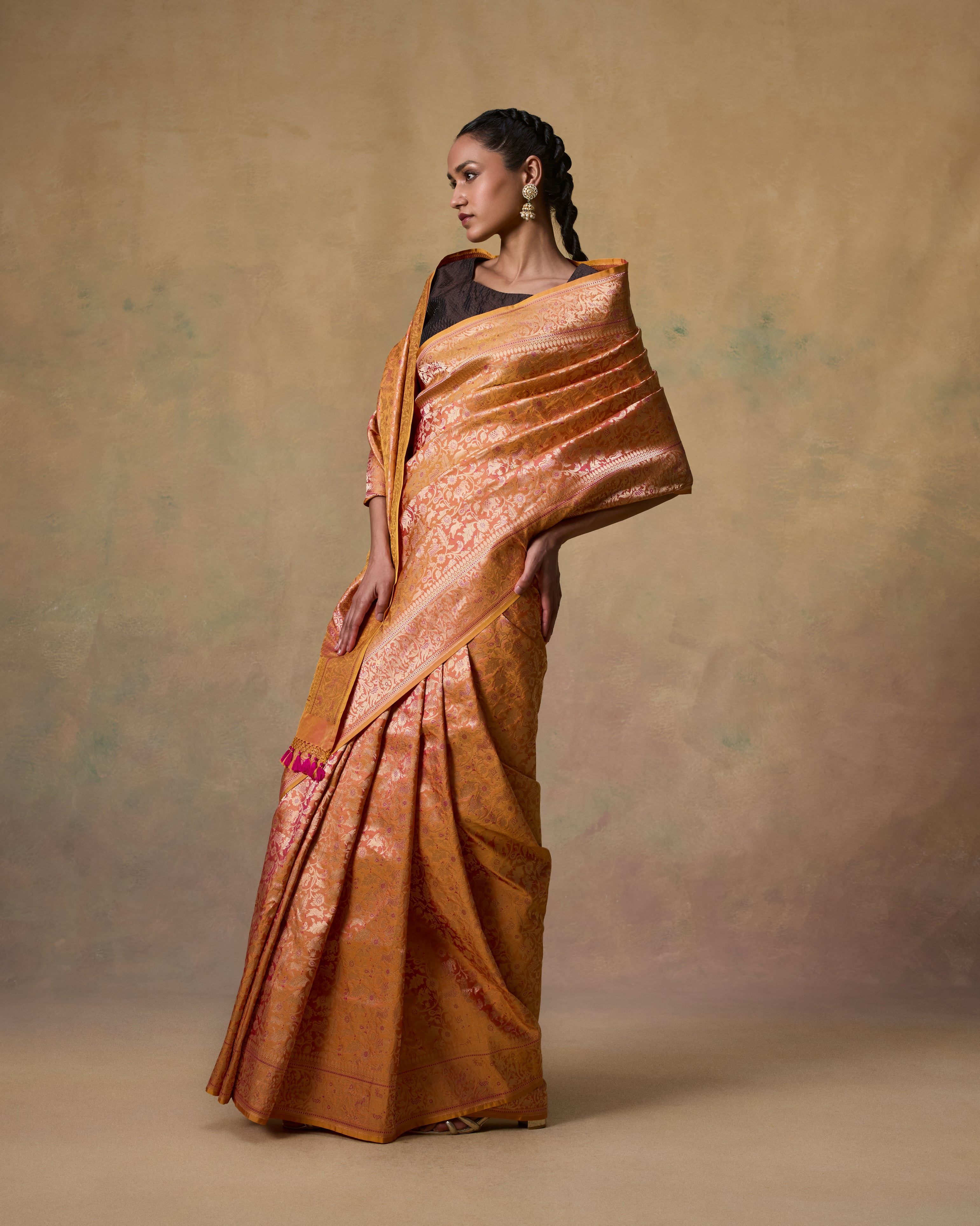 Sloane Saree