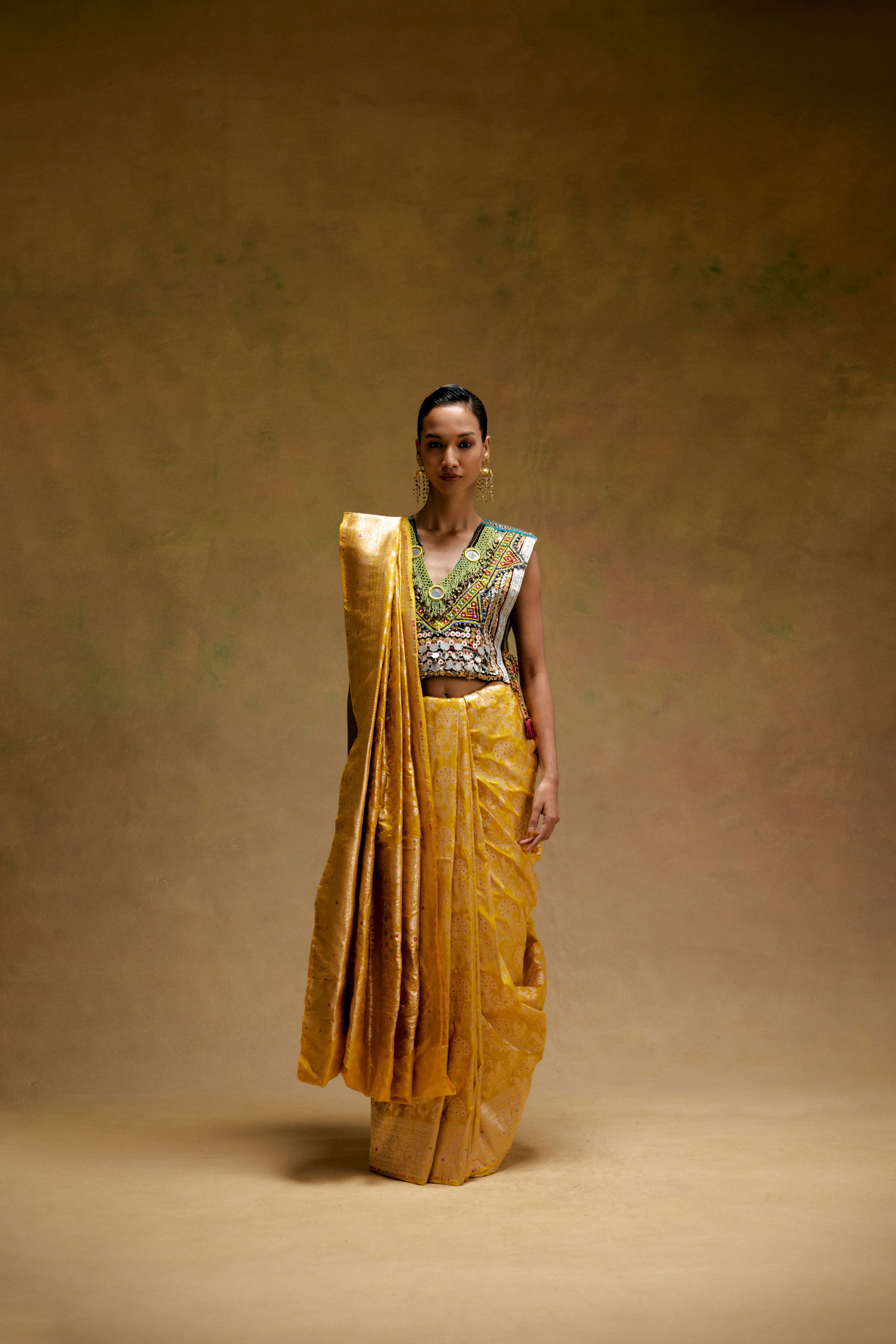 Amaltas Saree