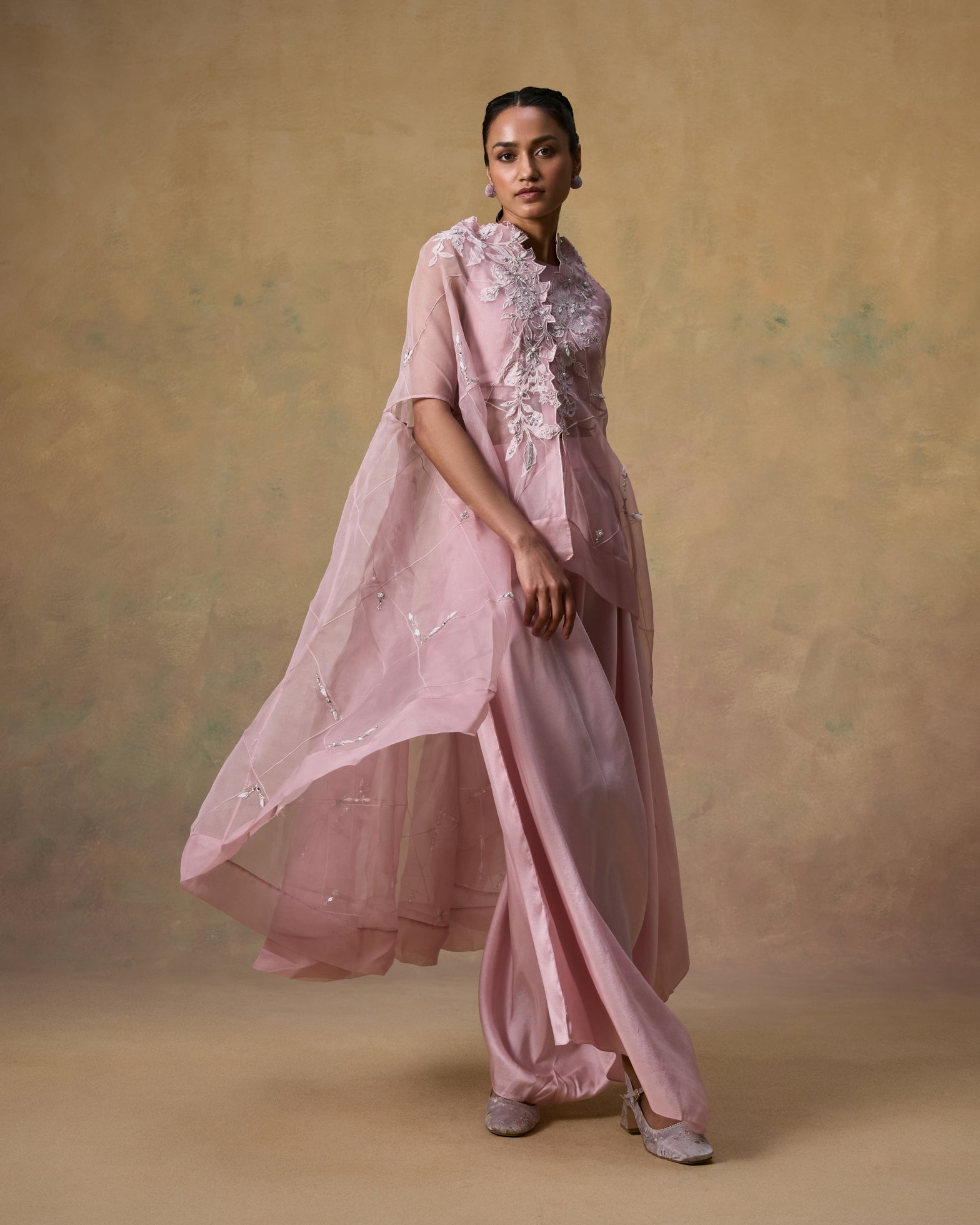 Anika Cape Set