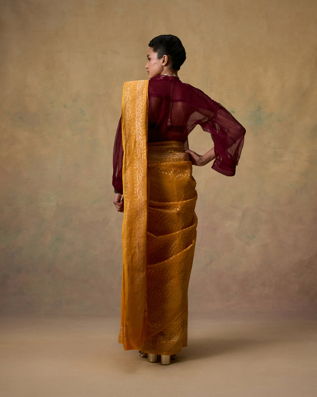 Ruhani Saree