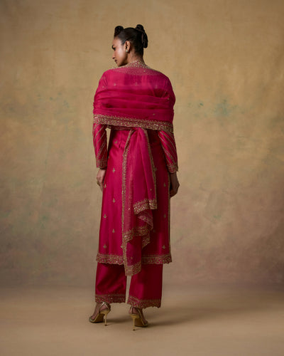 Kavia Kurta Set