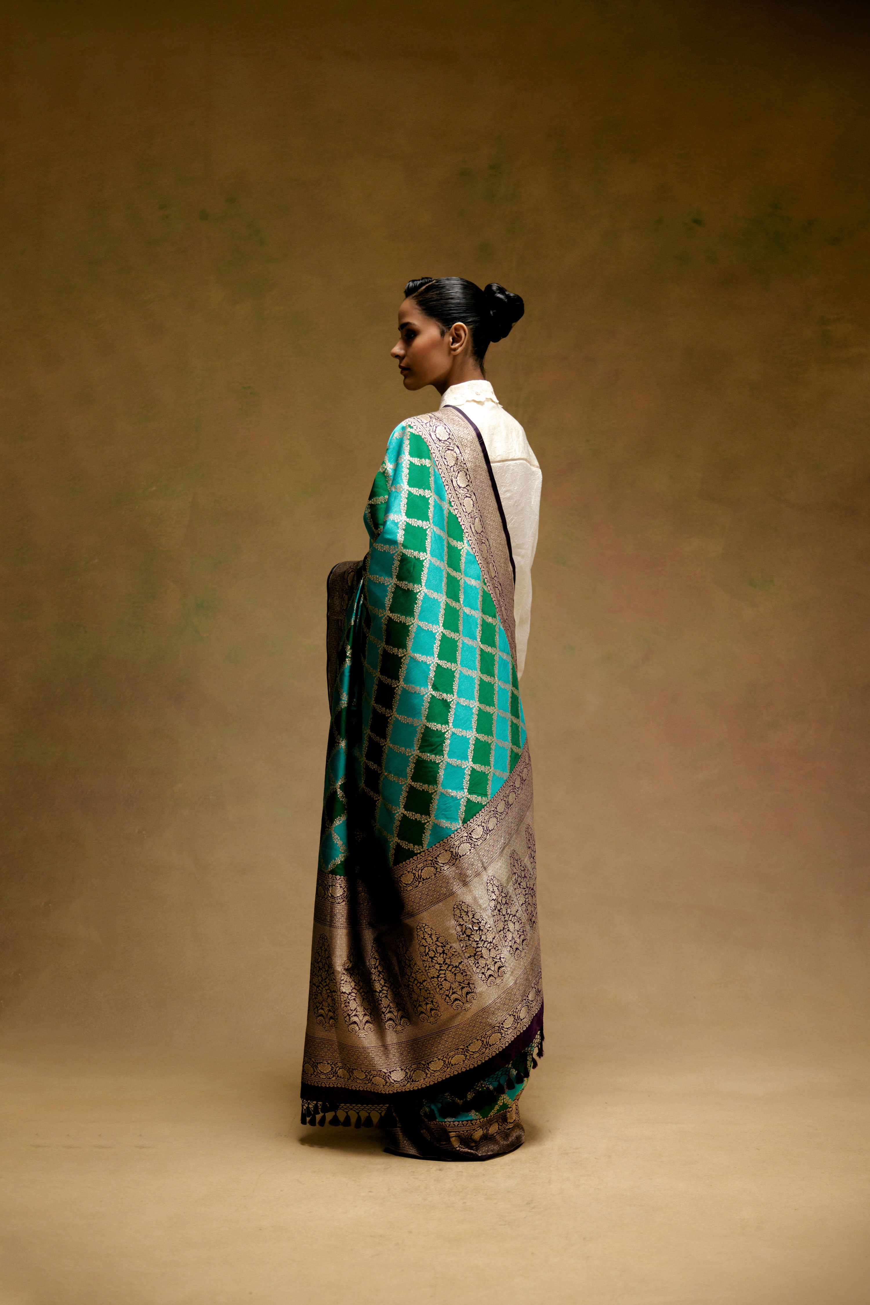 Emerald Jharokha Saree