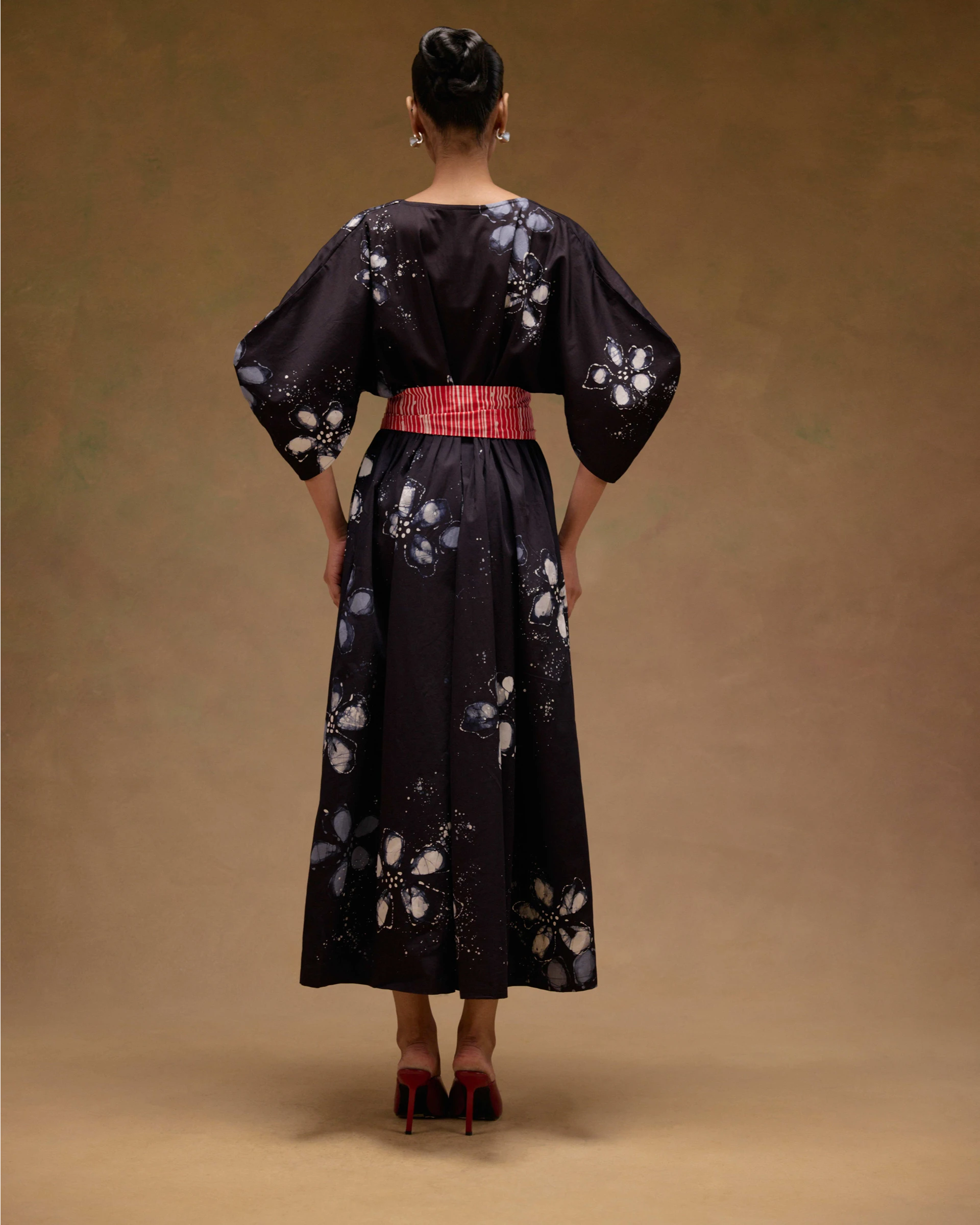 Silvia Cape Sleeves Dress With Belt