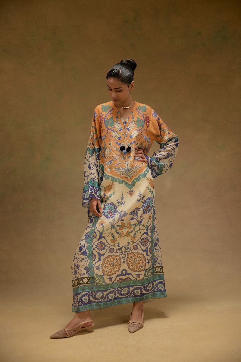 Cyna Kaftan