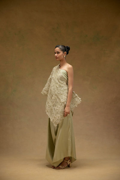 Wrap Stole and Pants