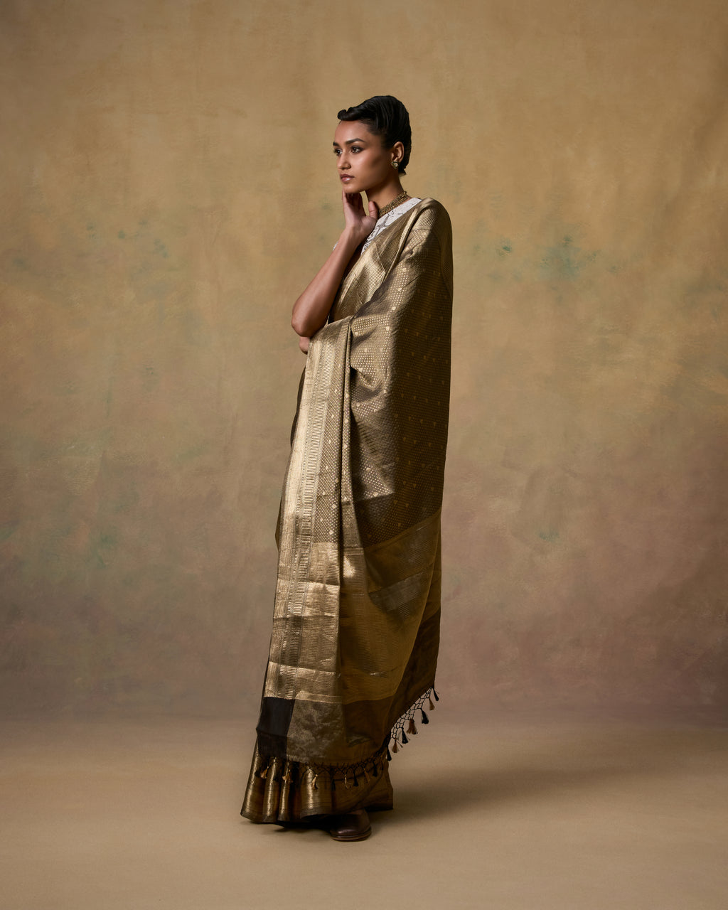 Vaidurya Saree