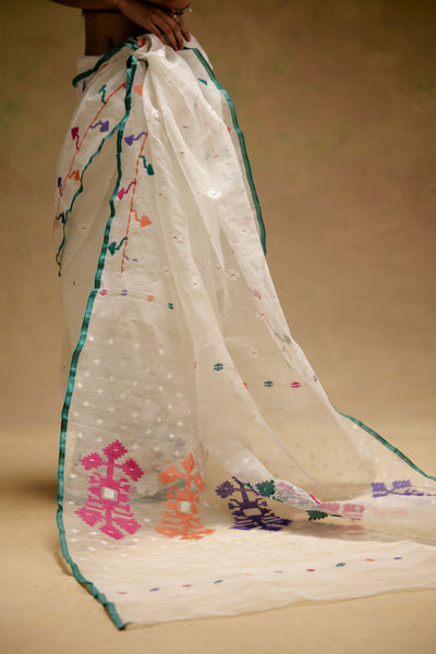 Rajnigandha Saree