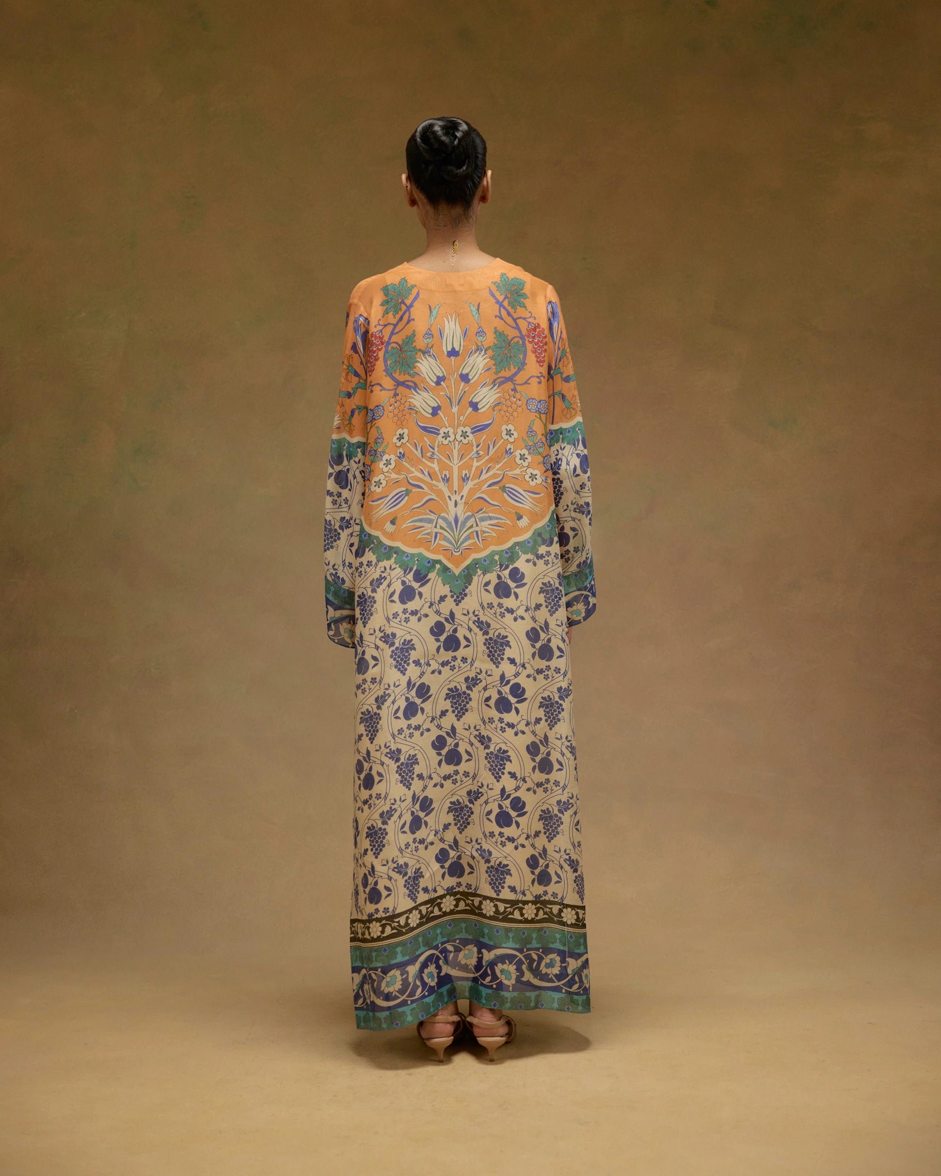 Cyna Kaftan