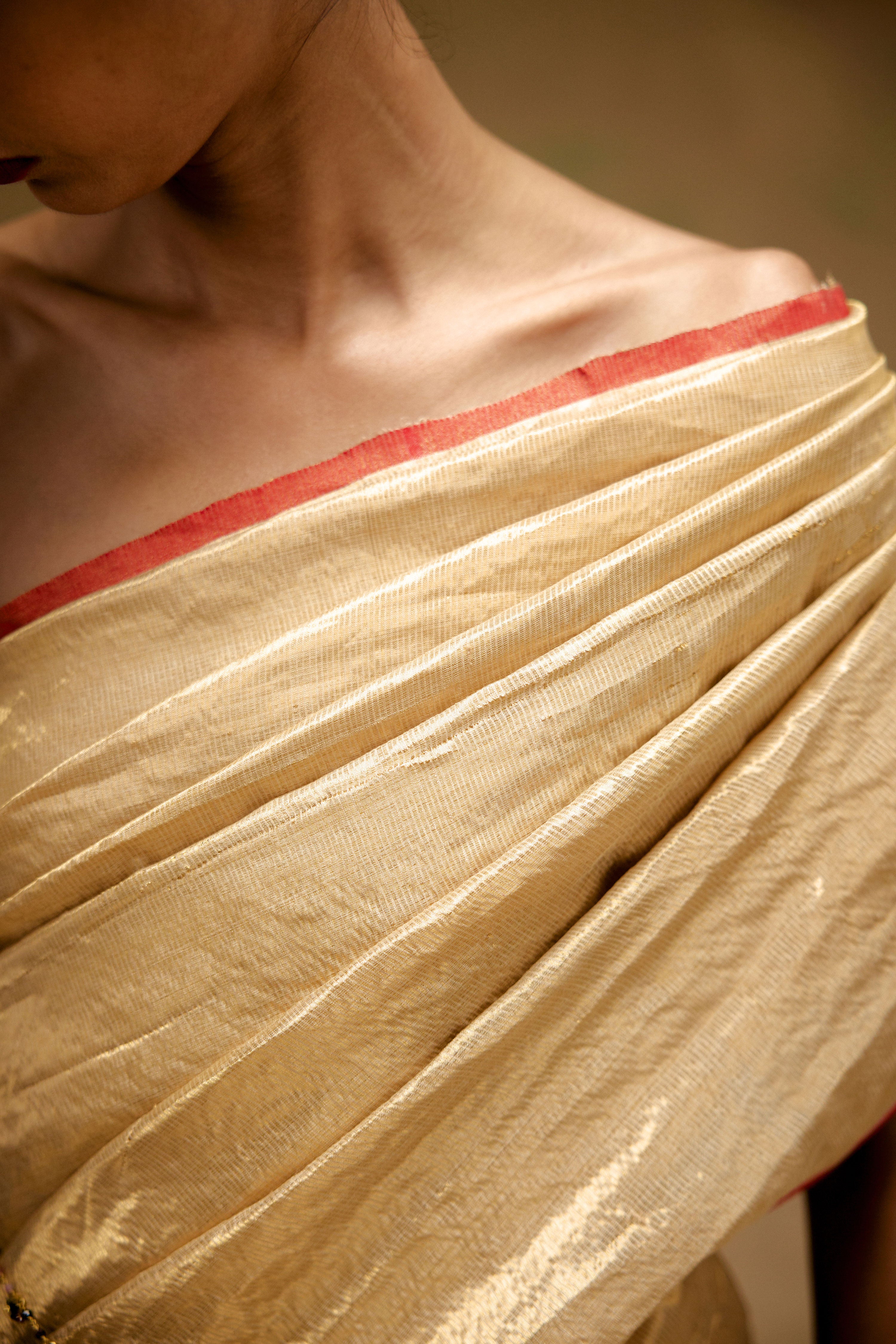 Johuree Stripes Saree