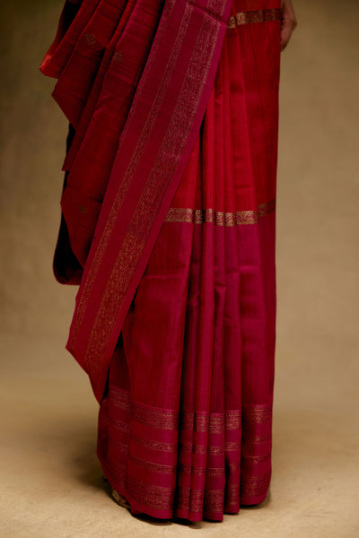 Gulabi Noor Saree