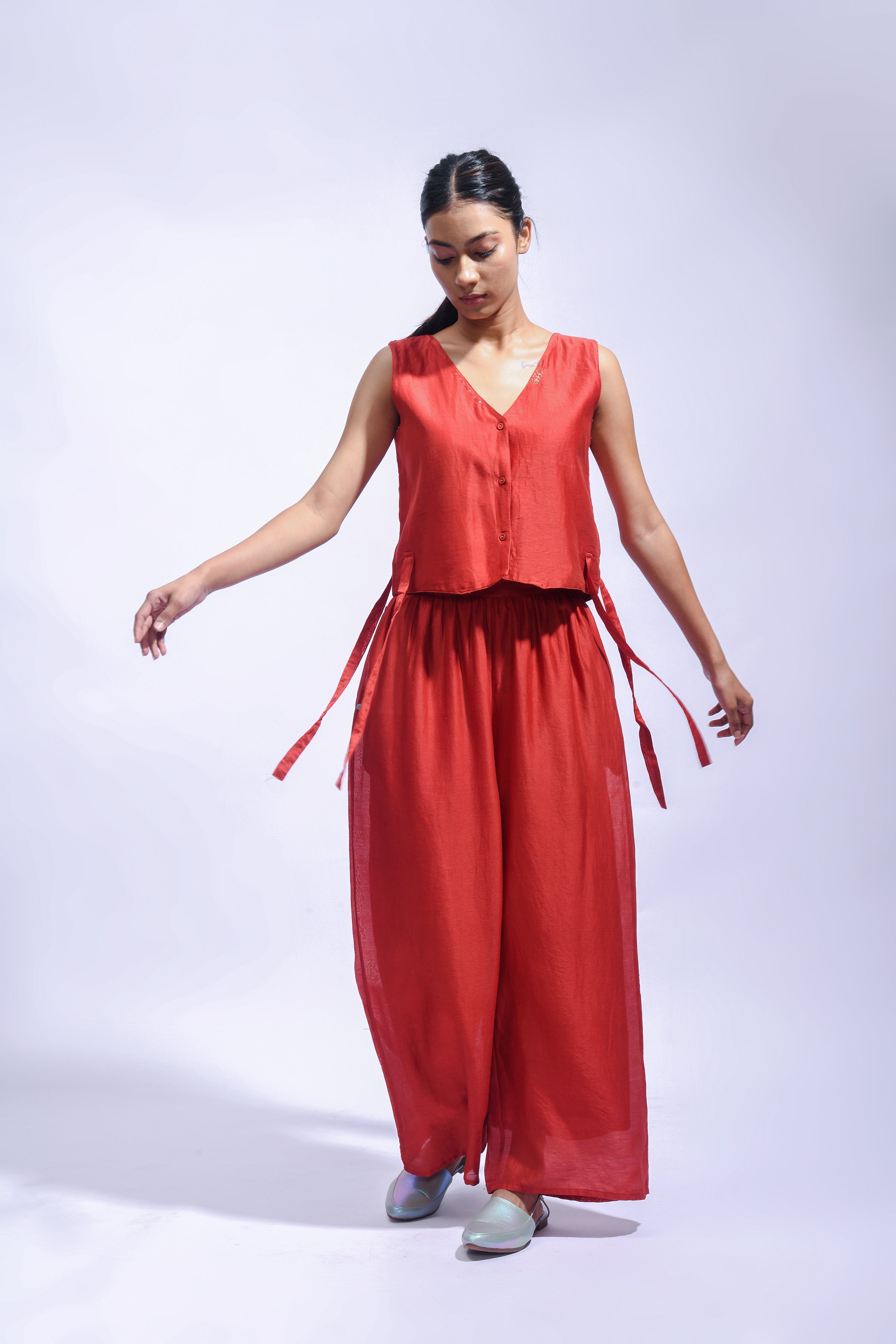 Crimson Cross Silk Set