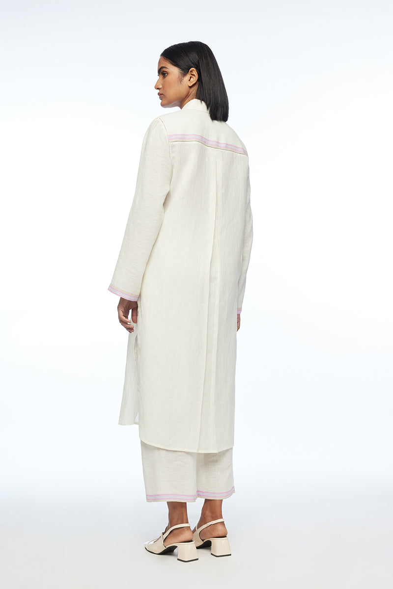 Moyesii Front Open Tunic