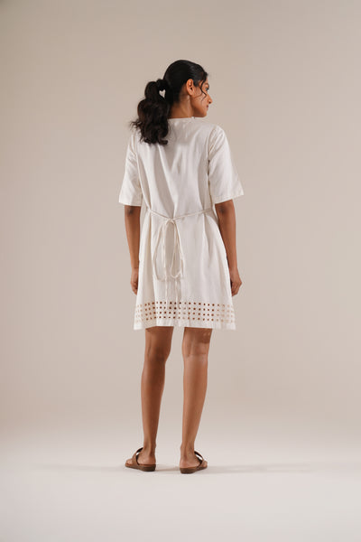 Light Leans Tunic Dress