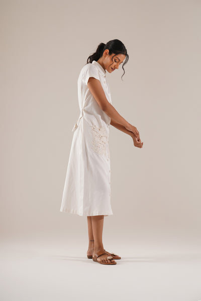 Leaf Pockets Shirt Dress