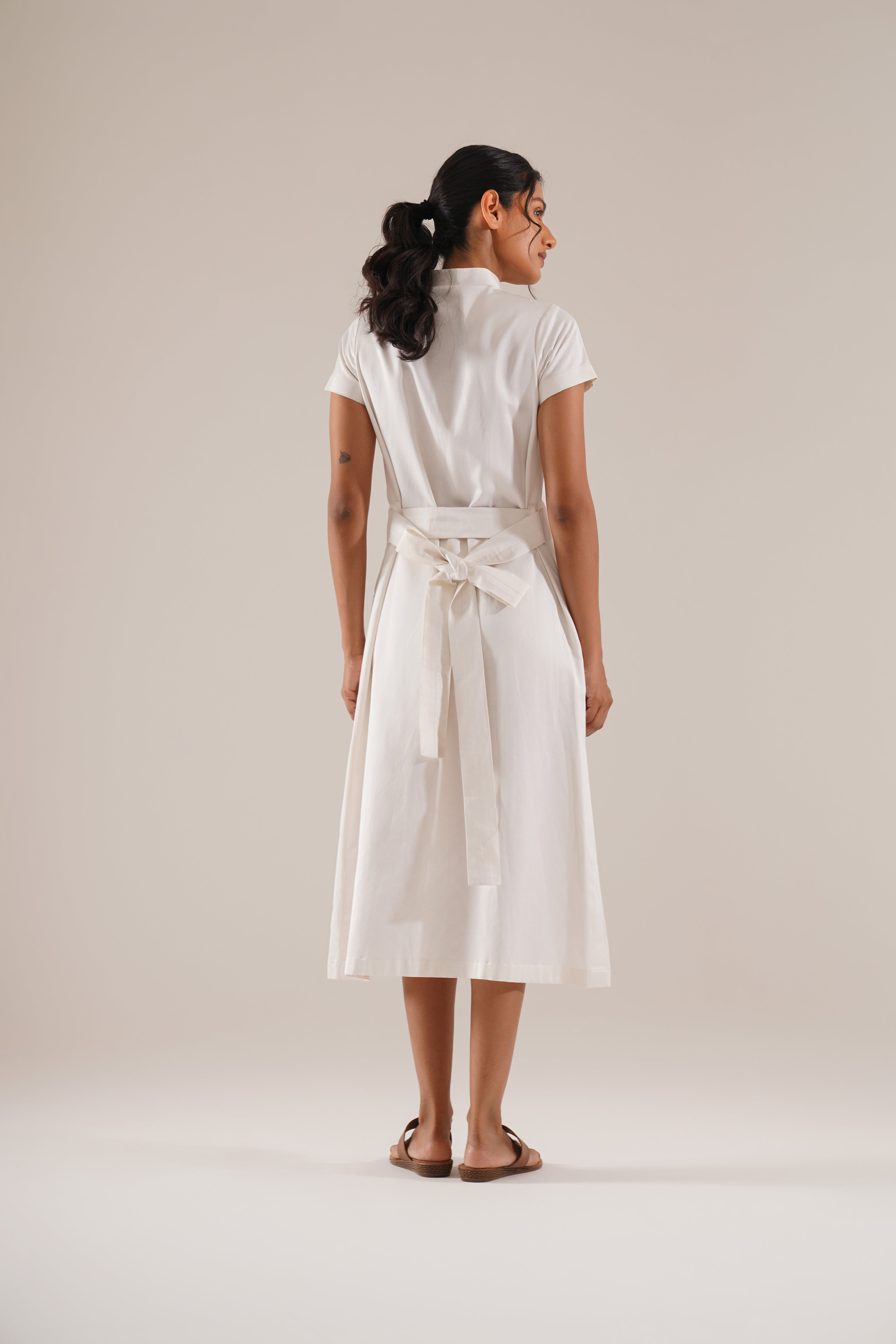 Leaf Pockets Shirt Dress