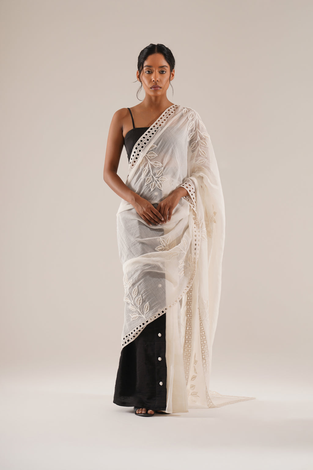 Bloom Button Saree