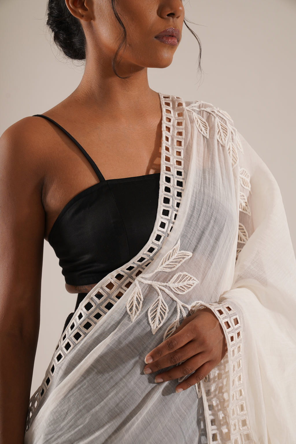 Bloom Button Saree