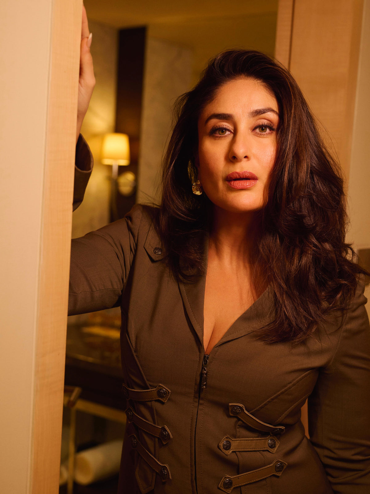 Kareena Kapoor Khan in IRODORI Earrings (Medium)