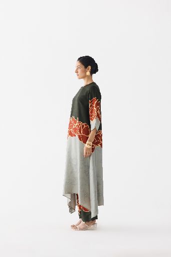 RED ALBA A-LINE KURTA & PANTS