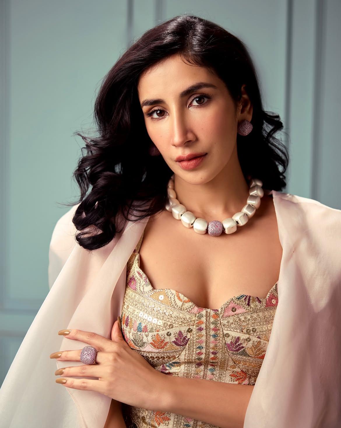 Parul Gulati in Cubic Majesty Ring
